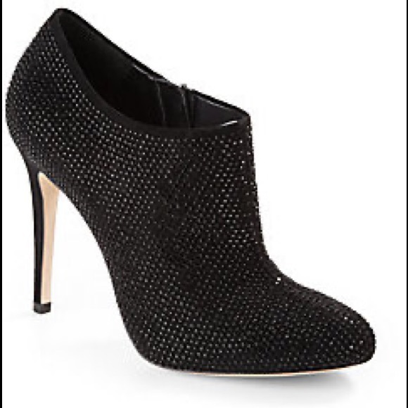 SAKS FIFTH AVENUE BLAKE BOOTIES. - Picture 2 of 8